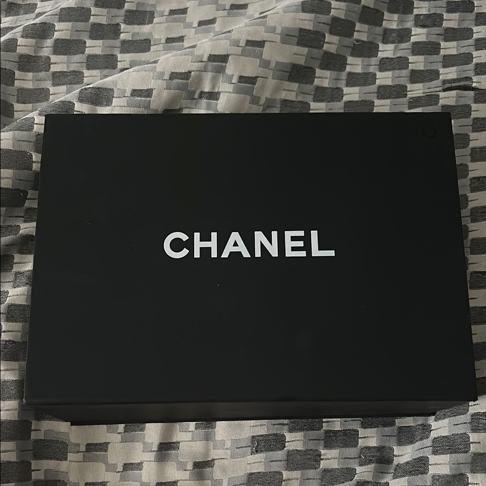 Chanel Black Box